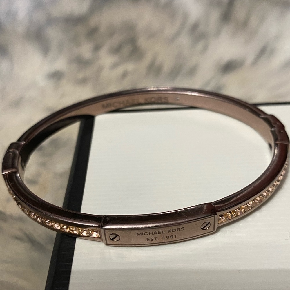 Hinged Michael kors bracelet